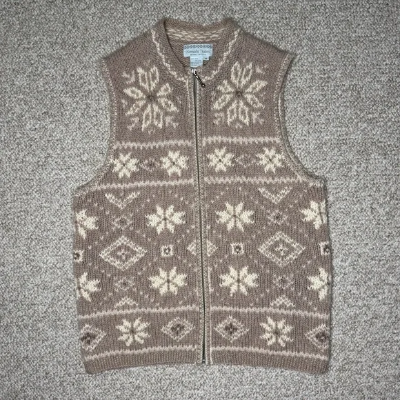 Nomadic Traders wool vest - Picture 2 of 6